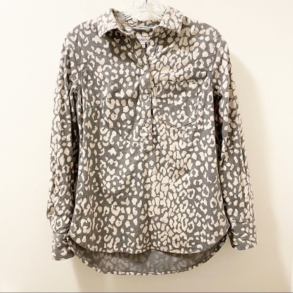 Merona Popover Gray Animal Print Shirt - Size XS